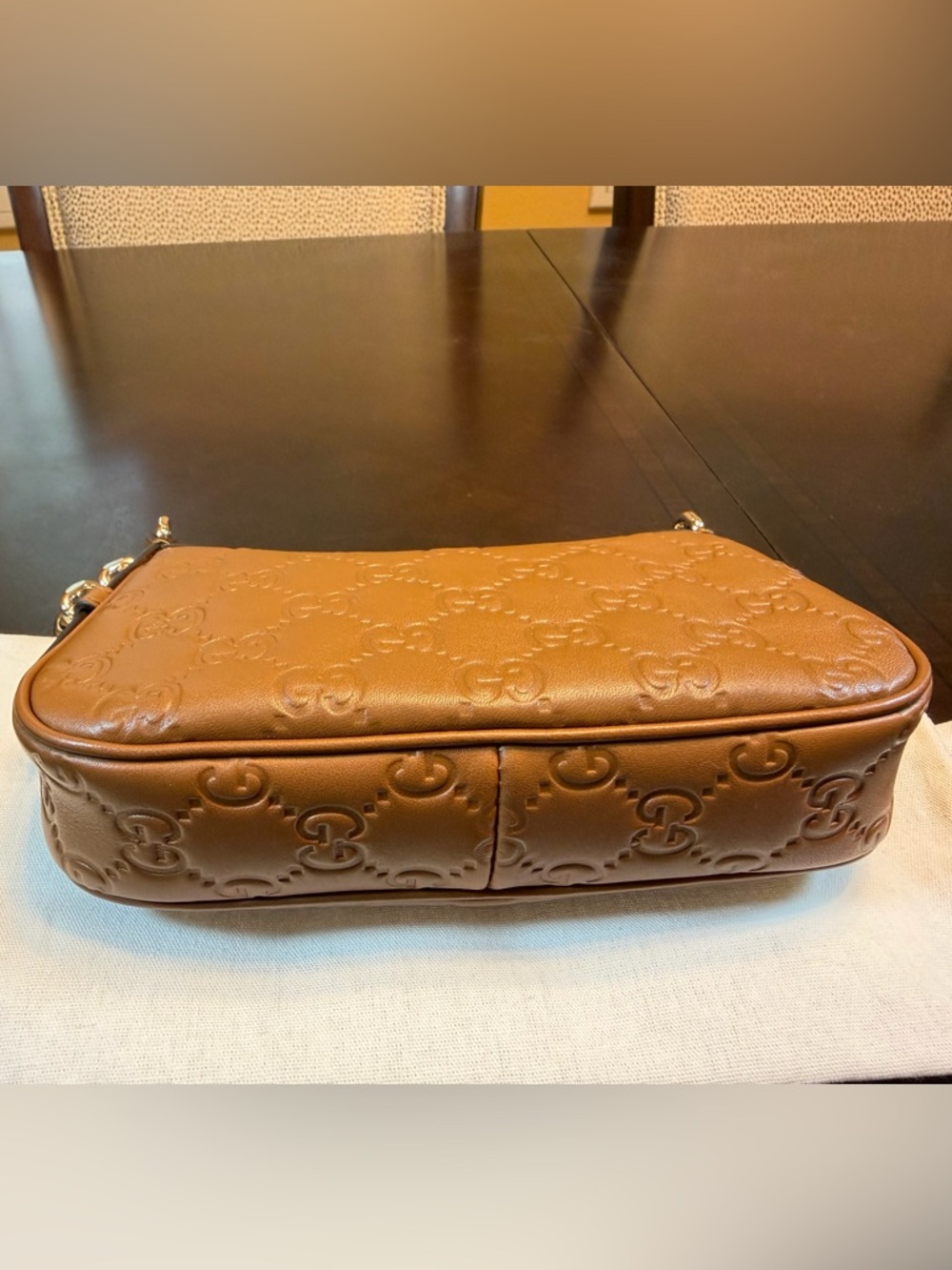 New Authentic Gucci GG Logo Embossed Leather Shoulder Bag Brown - Picture 7 of 11